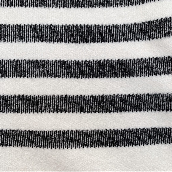 Anthropologie Moth Striped Mock Neck Knit Sleeveless Top Sz M - Picture 10 of 10